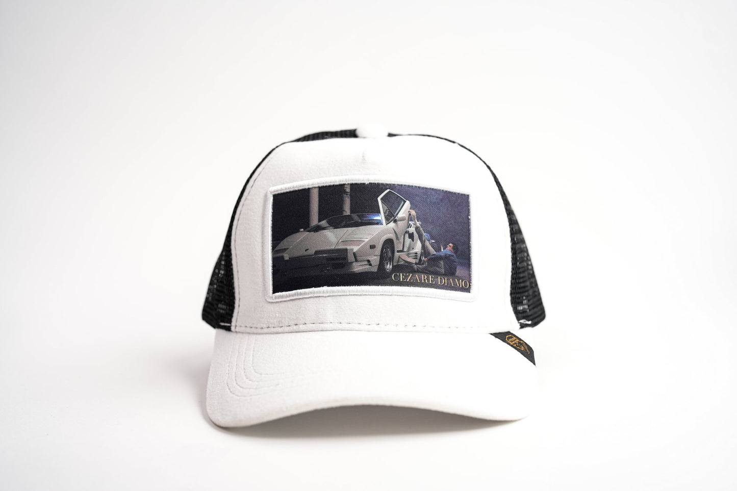 WOLFY WHITE