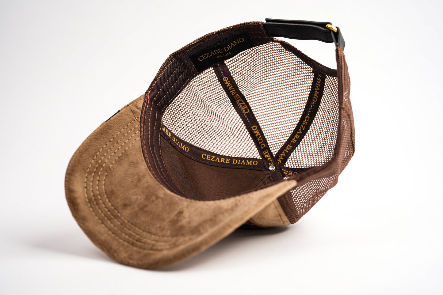 PORSCHE BROWN